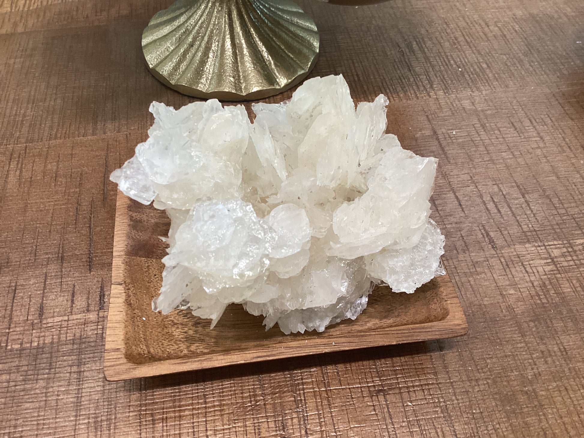 Small loose semi-clear quartz crystal.